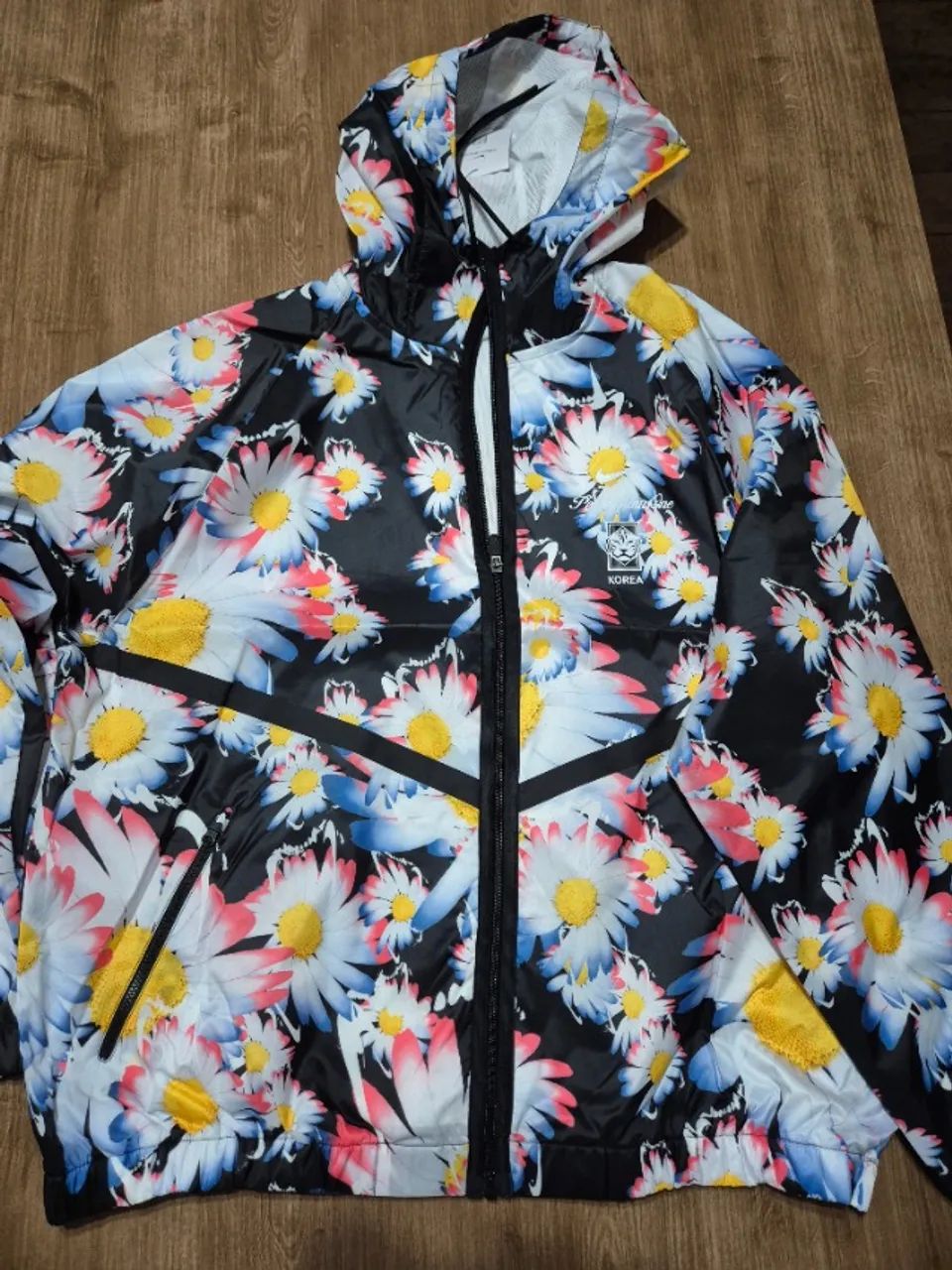 Jaqueta Nike Coreia x Peaceminuone GG - Original  - Foto 3
