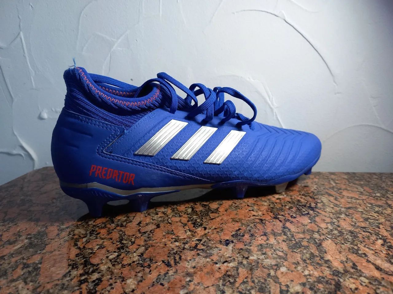 Chuteira Adidas Predator  - Foto 2