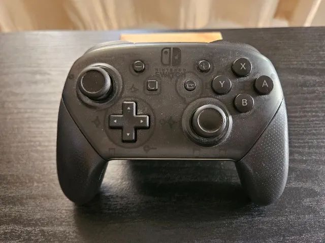 Controle Nintendo Switch Pro
