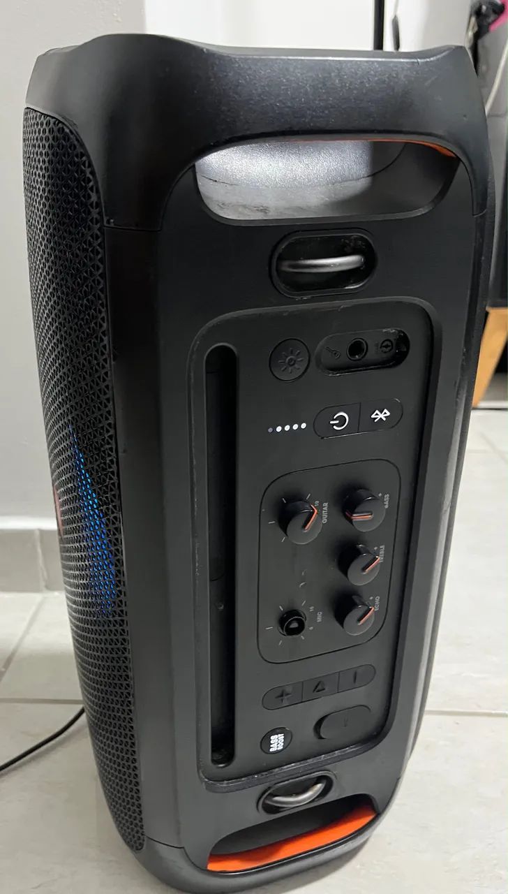 Vende se JBL partybox original  - Foto 3