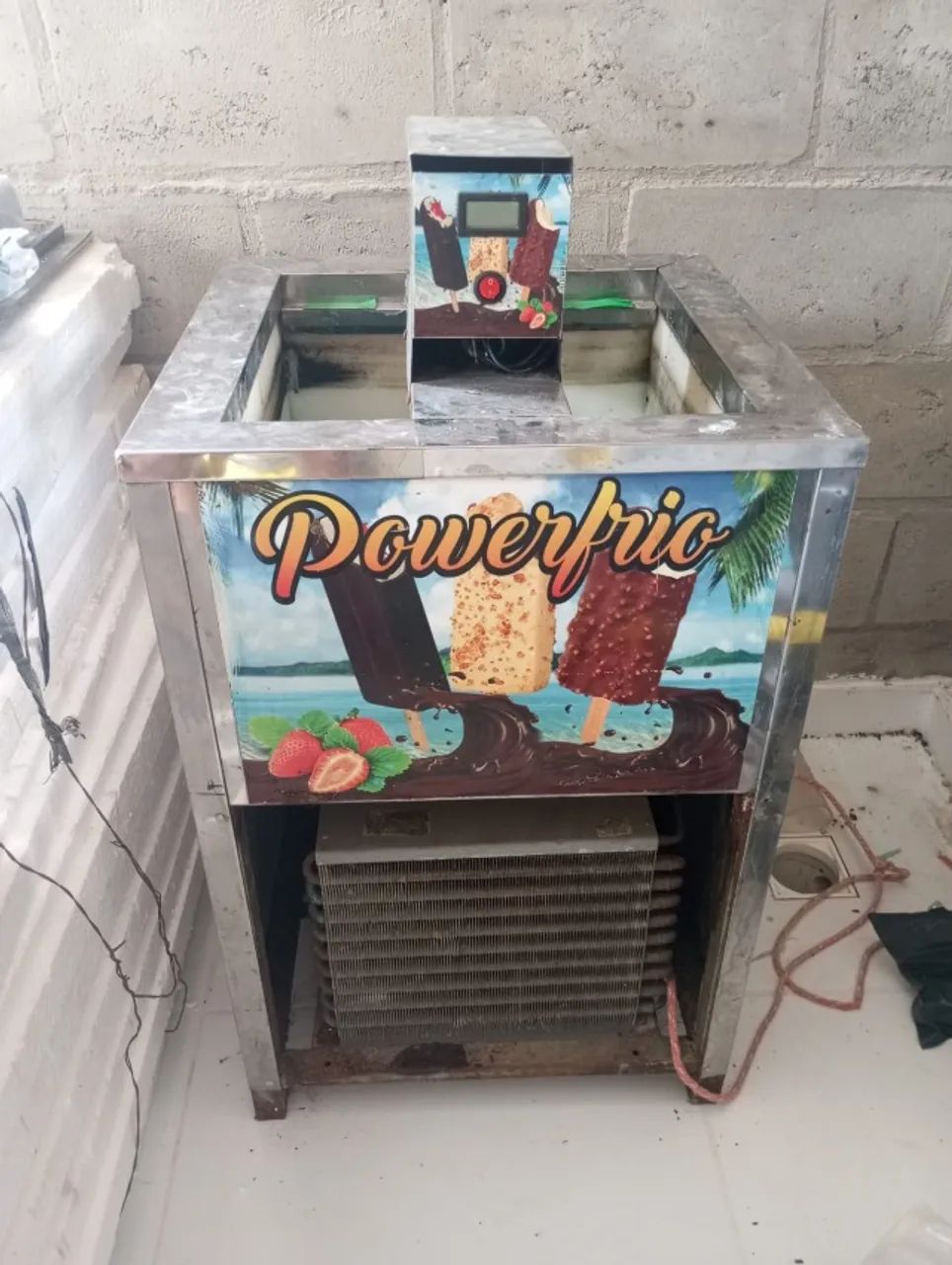 Maquina de picolé de 2 formas 