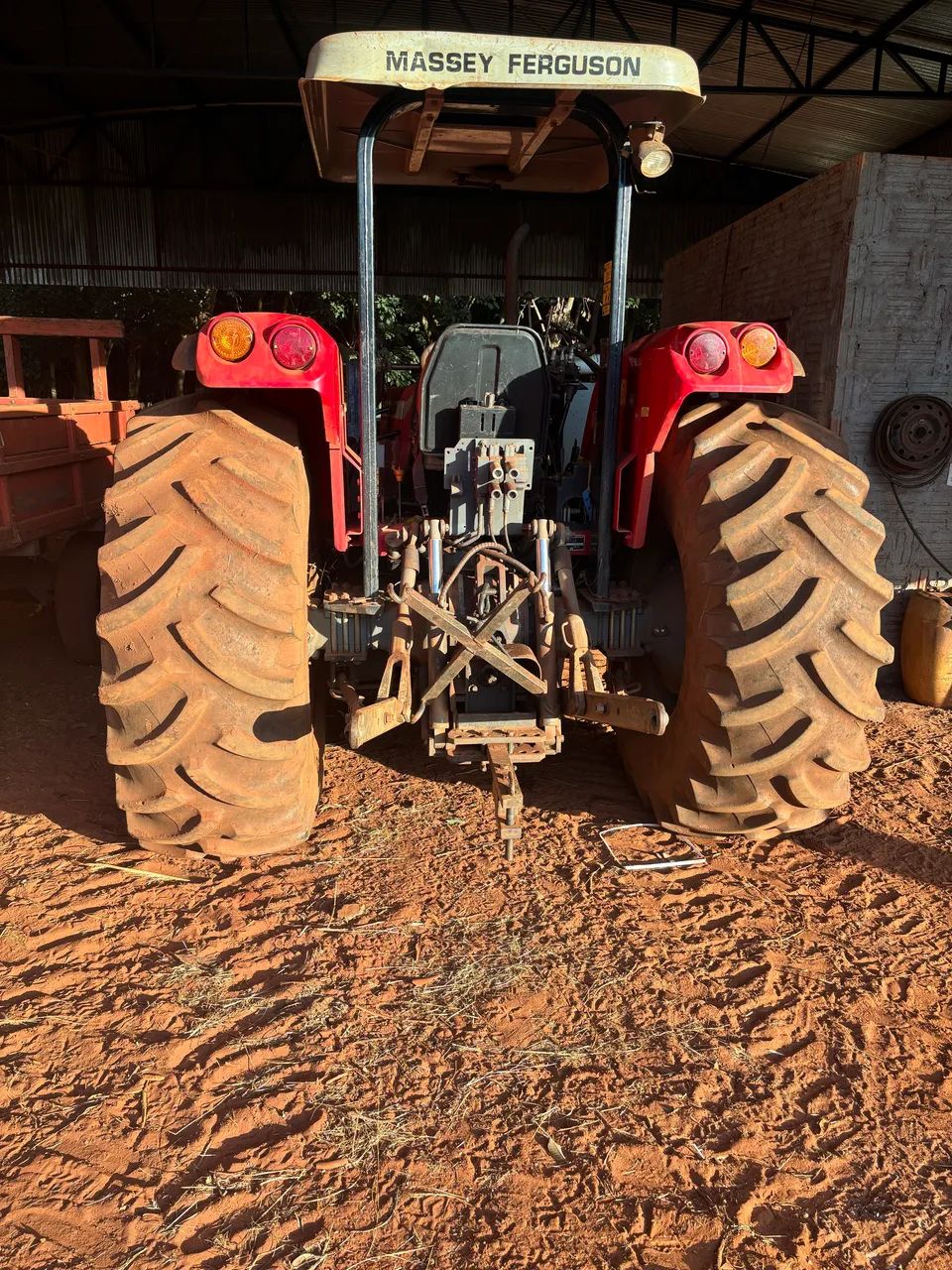 Vendo trator massey fergusson - Foto 2