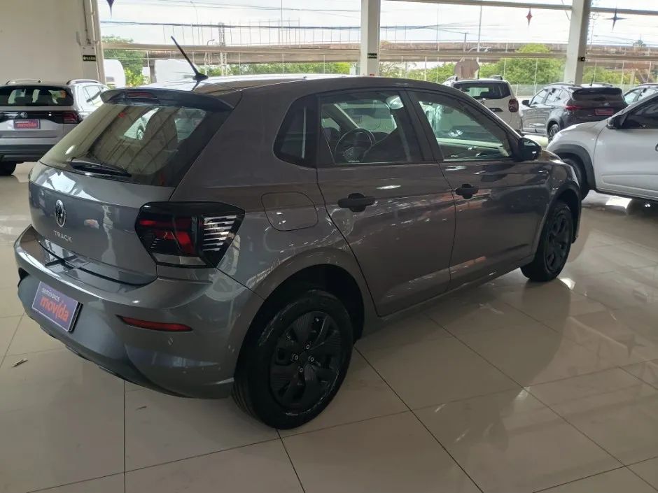Volkswagen Polo Track 1.0 Flex 12V 5p, foto 6 de 8