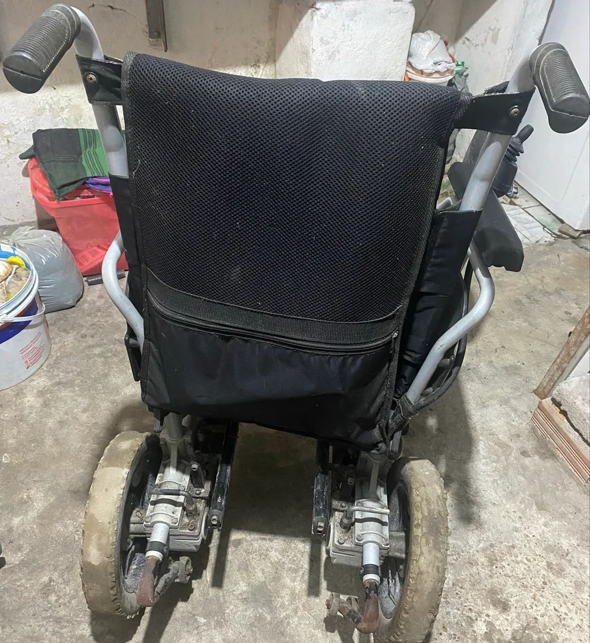 Cadeira motorizada Dellamed (usada) - Foto 2