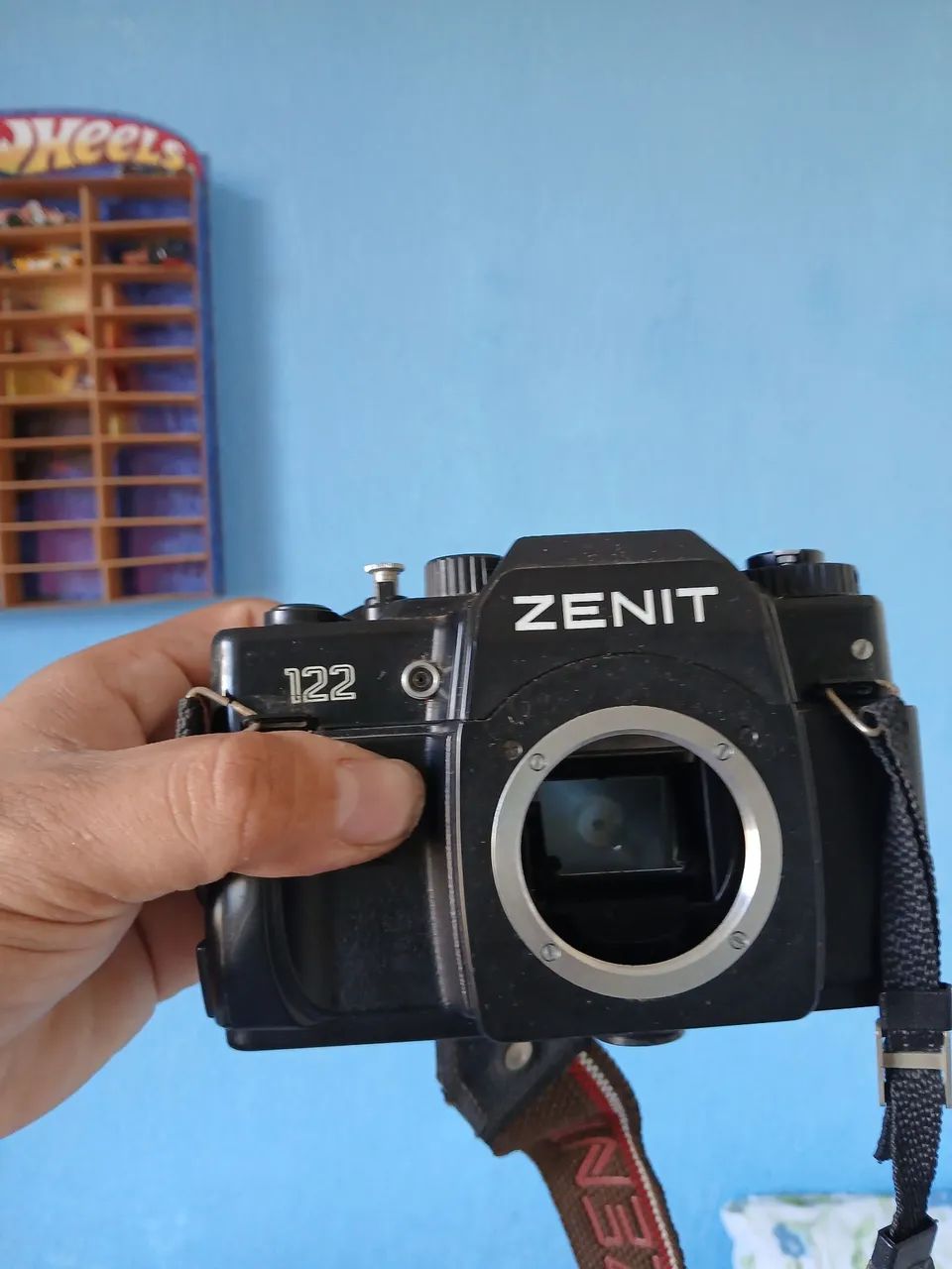 Câmera analógica zenit 122 leia a descrição do anúncio  - Foto 5