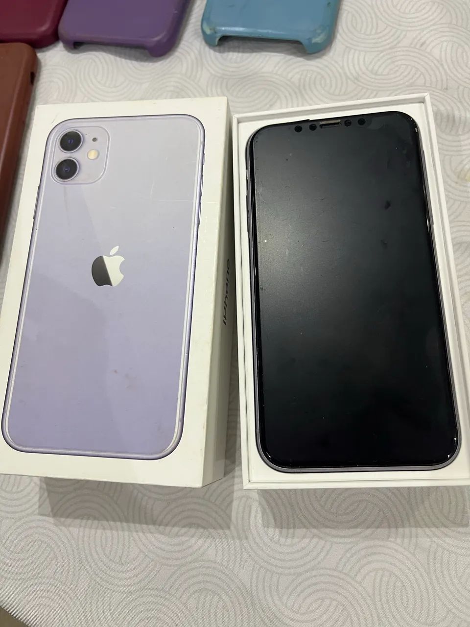 iPhone 11 64 GB 