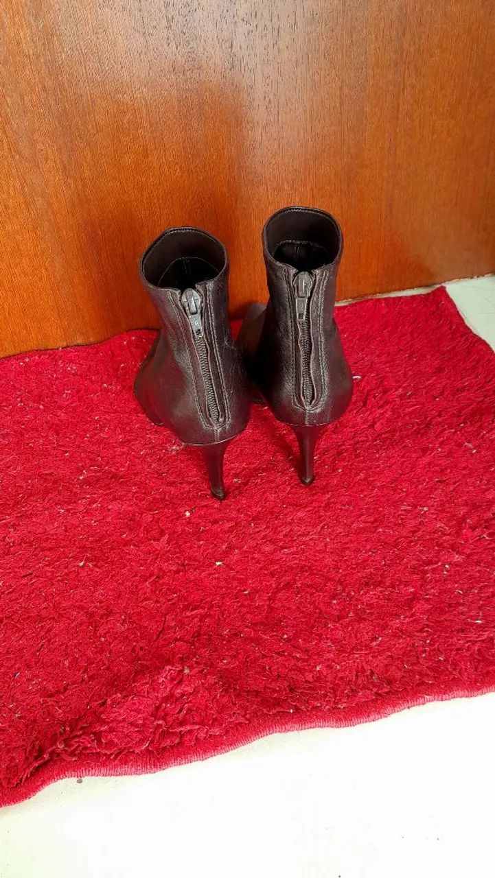 Bota Feminina  Arezzo N:35 - Foto 4