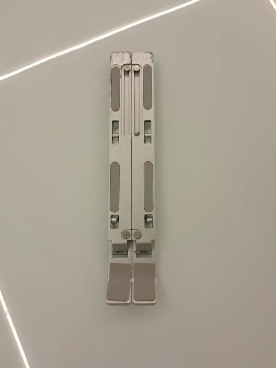 Suporte Para Notebook Dobrável E Articulado Em Alumínio Ergonômico Com Bag - Foto 4