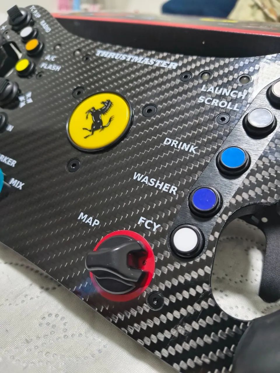 Aro thrustmaster Ferrari 488 gt3, sem marcas de uso, serve em qualquer base thrustmaster! - Foto 2