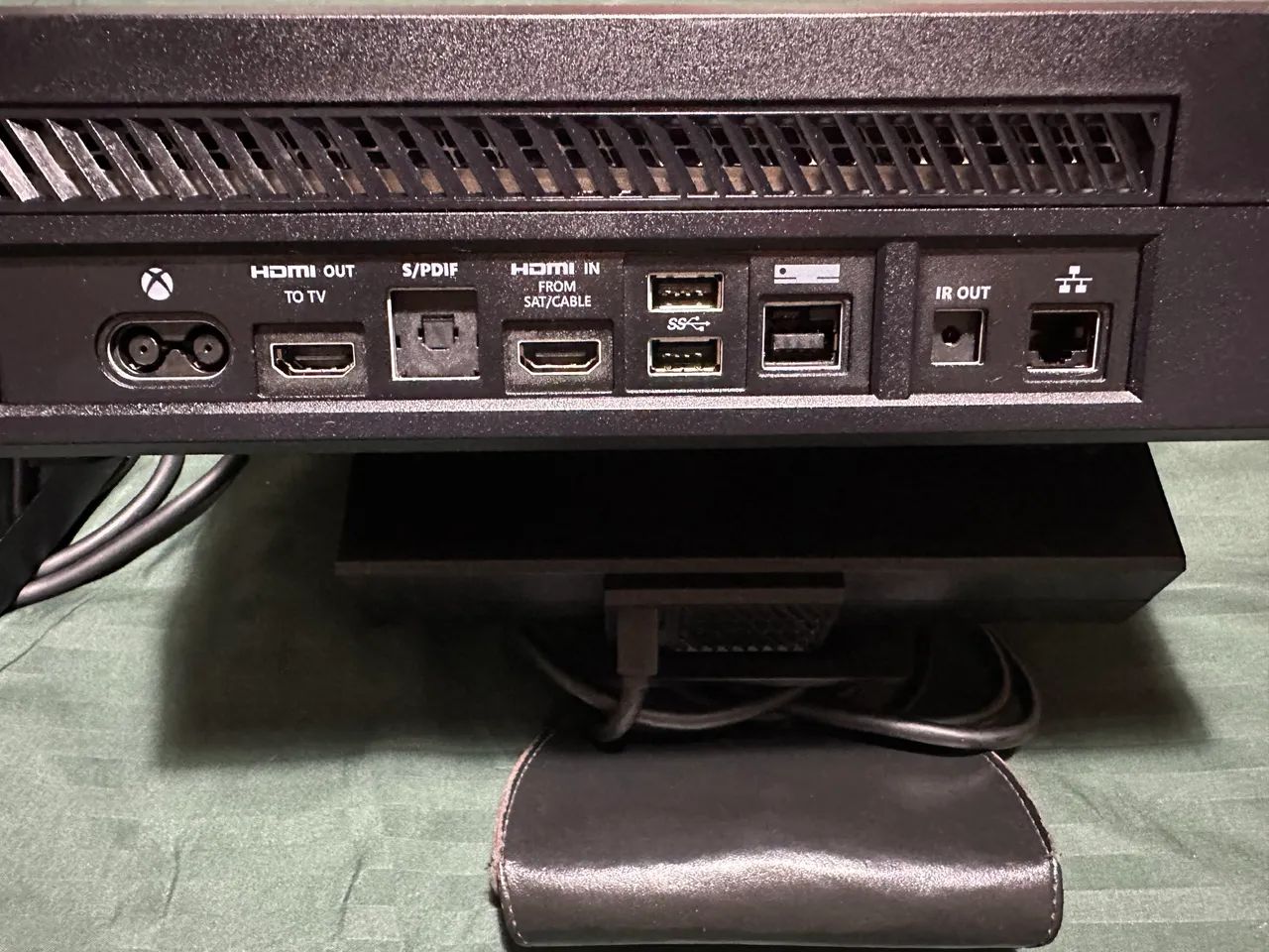 Console Xbox one com acessórios e jogos - Foto 4