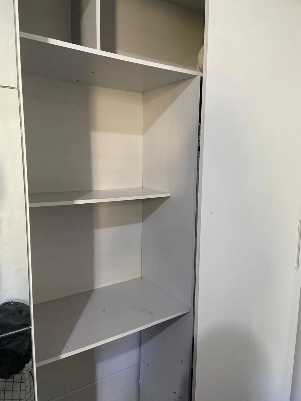 Guarda-roupa 3 portas com espelho  - Foto 3