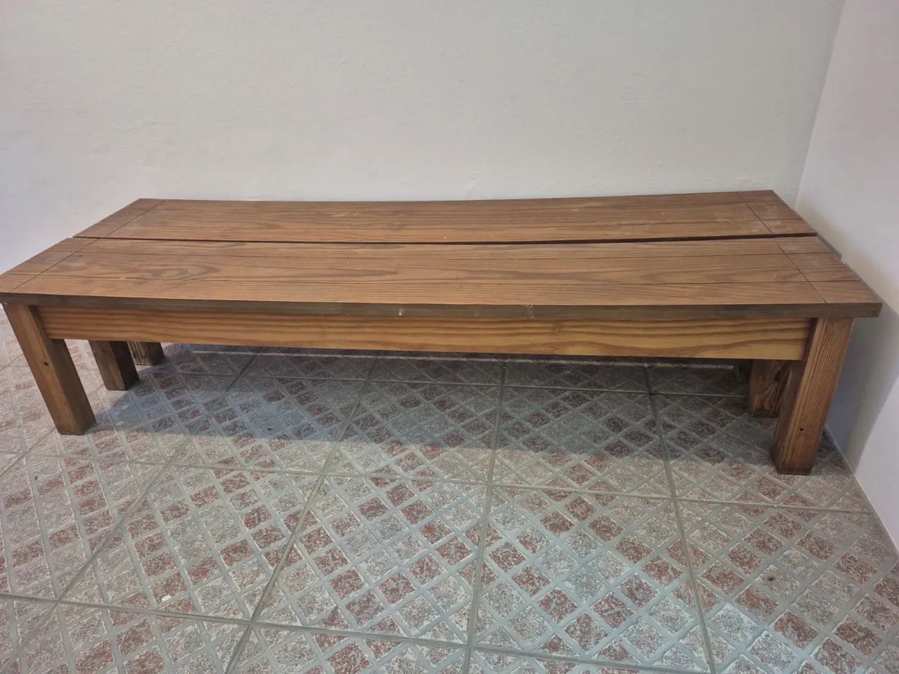 VENDO 2 BANCOS DE MADEIRA - Foto 3