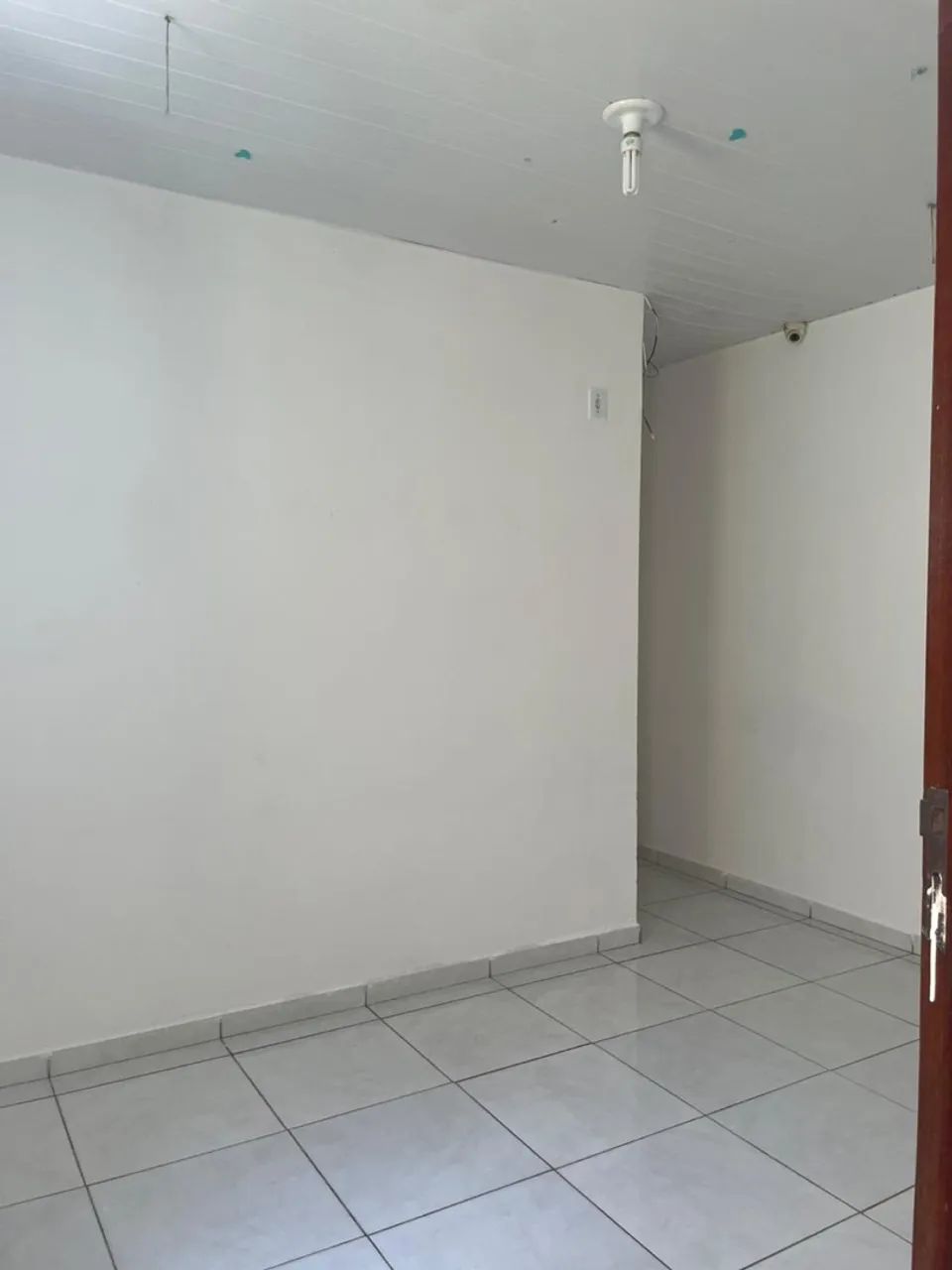 CASA A VENDA 240,000,00 QUITADA - Foto 5