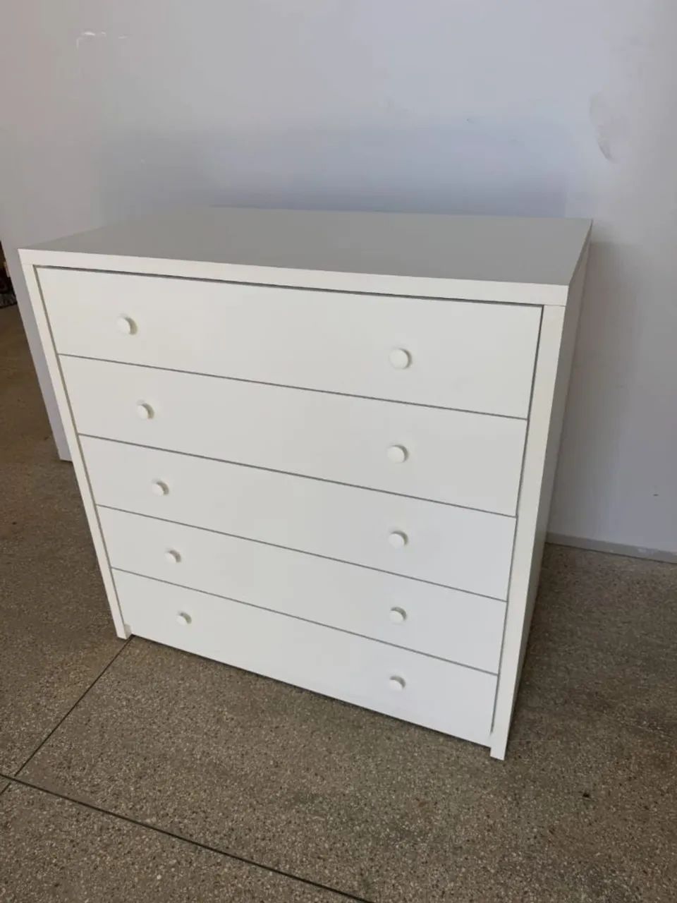 Cômoda em MDF com 5 gavetas  - Foto 2
