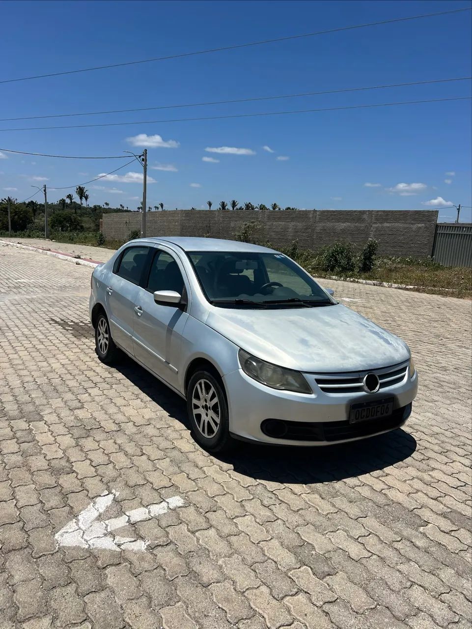 Volkswagen Voyage VOYAGE 1.0/1.0 City Mi Total Flex 8V 4p 2012