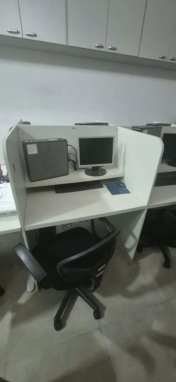 BAIAS / MESAS PARA CALL CENTER /P.A