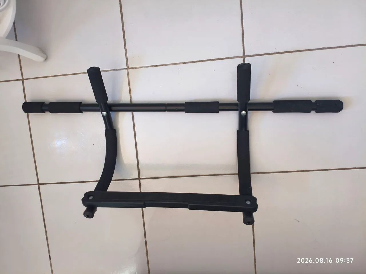 Barra fixa porta multifuncional - Foto 2