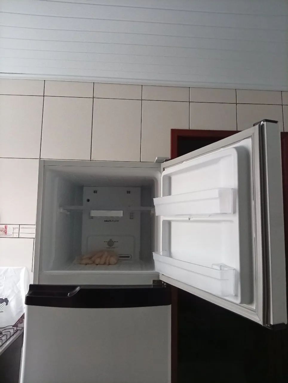 GELADEIRA CONTINENTAL NOVA 