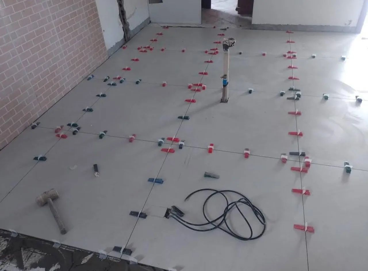 Piso profissional cerâmica retificado e porcelanato 