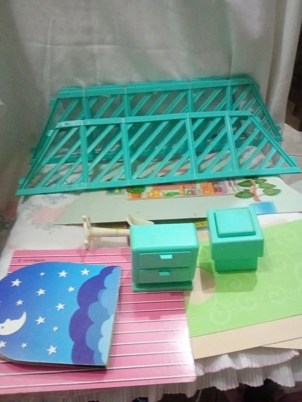 Reposição de peça do chalé da Barbie 