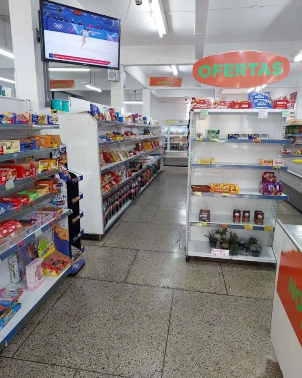 MERCADO, LOJA DE CONVENIENCIAS, AÇOUGUE