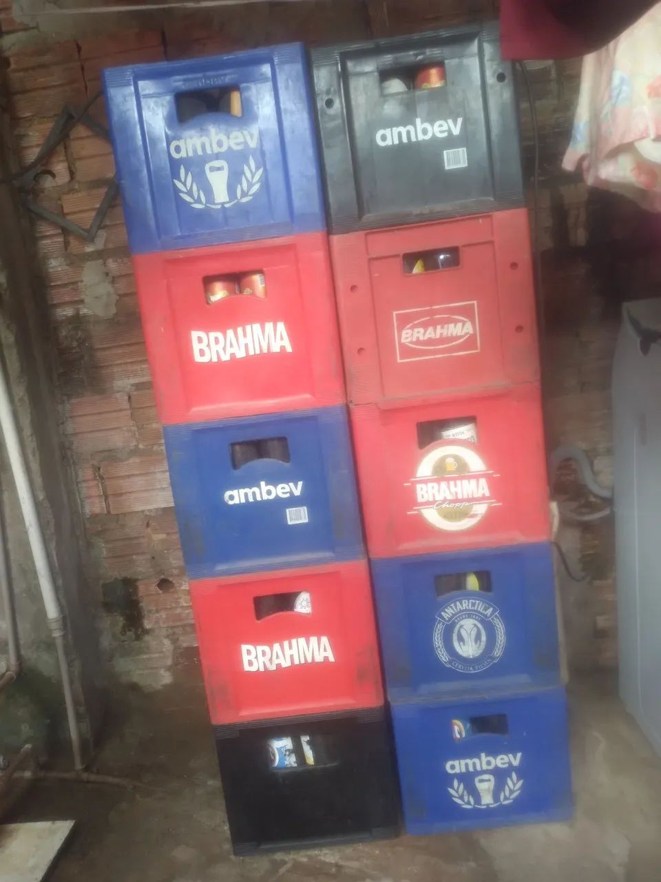 Vasilhames de  cerveja completa e de coca cola de 1l e 2l e ks - Foto 2