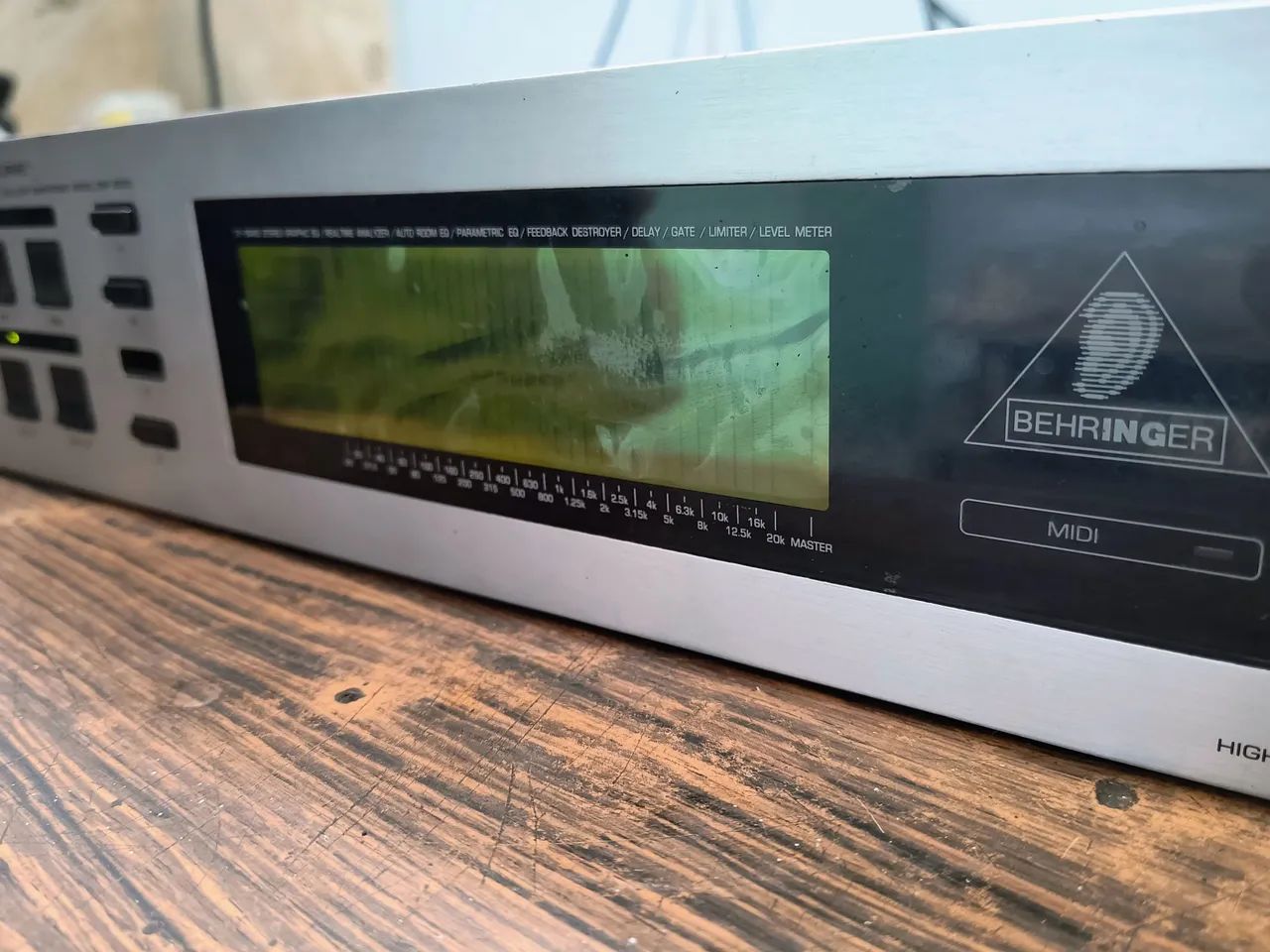 Beringher ultra curve dps 8000 - Foto 2