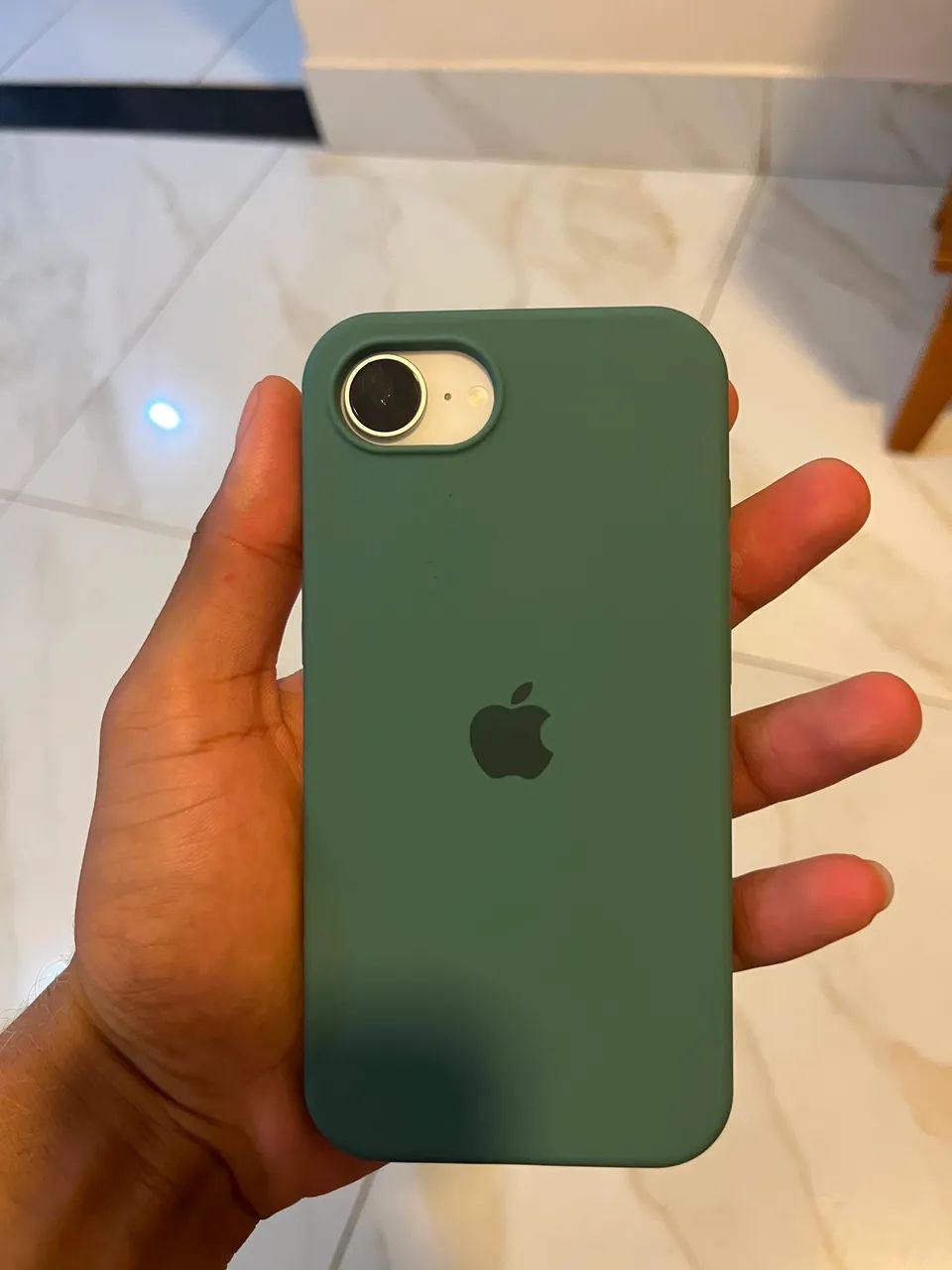 Iphone 16e  - Foto 4