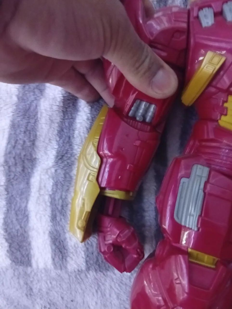 Hulkbuster Hasbro - Foto 4