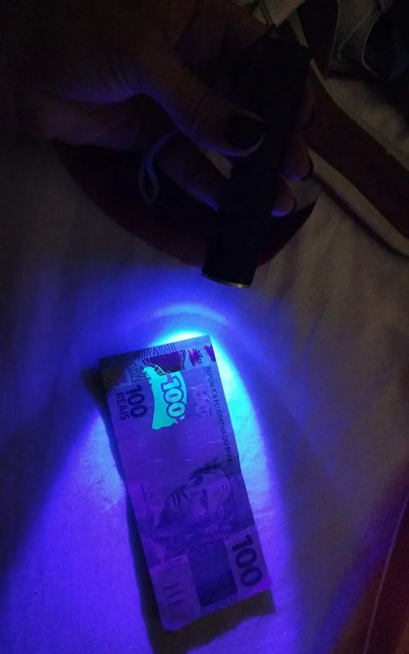 Lanterna UV recarregável USB  - Foto 2