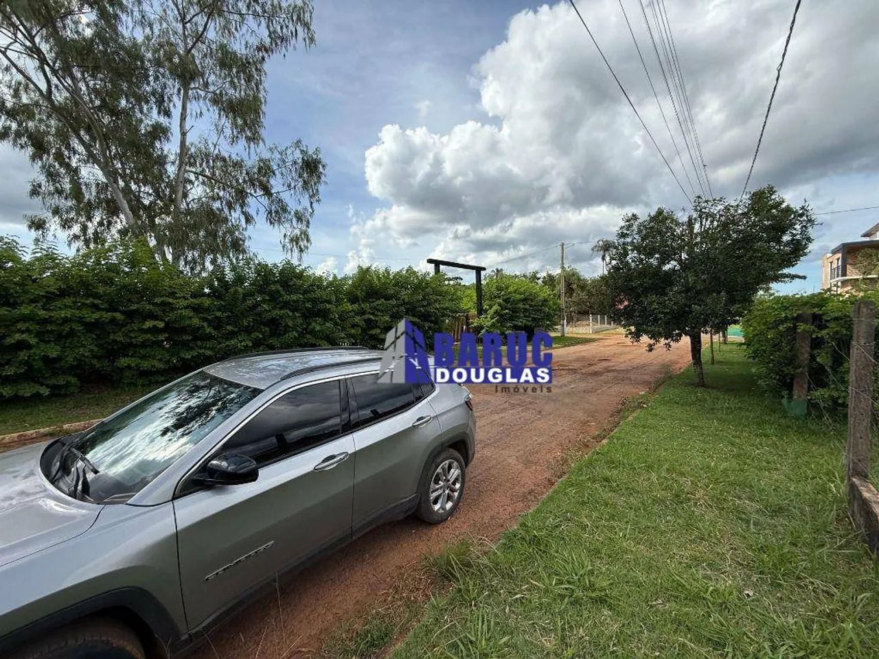 Vende-se lindo e amplo terreno no Bairro Bom Clima com 800m2. - Foto 4