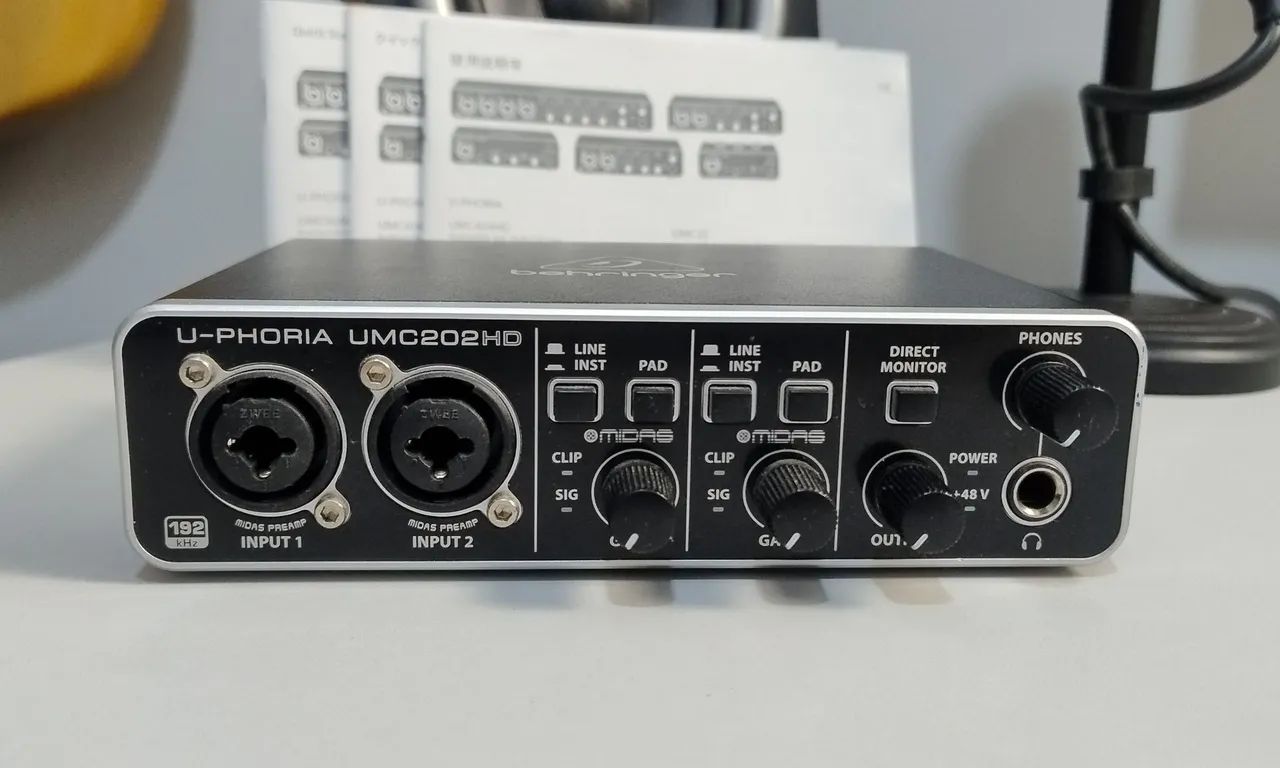 Interface de áudio Behringer UMC 202HD - Foto 5