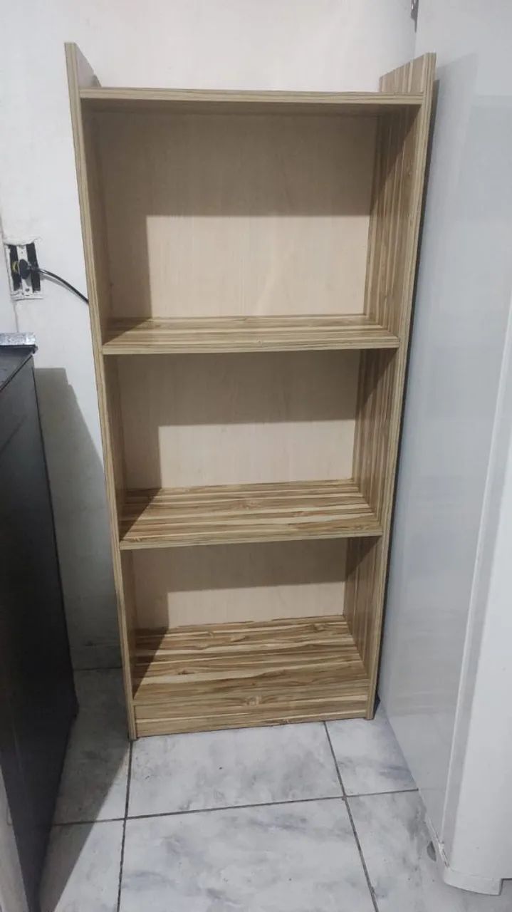 ARMÁRIOS EM PÉ  - Foto 2