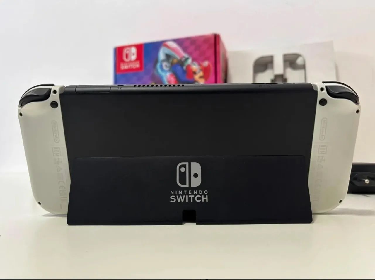 Nitendo Switch Oled 64gb Bloqueado - Foto 2