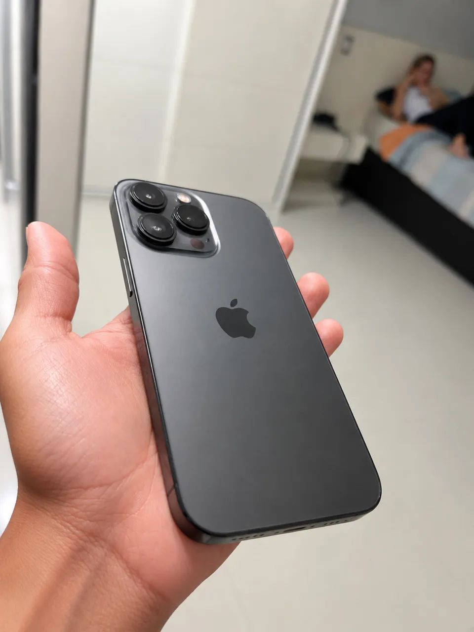 Vendo ou troco iPhone 13 Pro - Foto 3