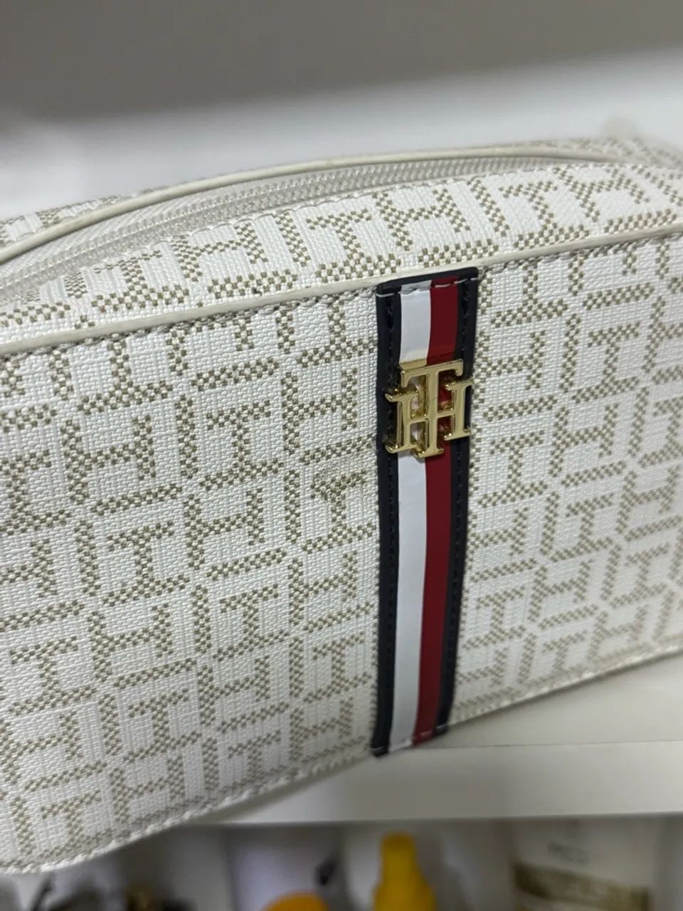 Bolsa tommy pequena nova  - Foto 4