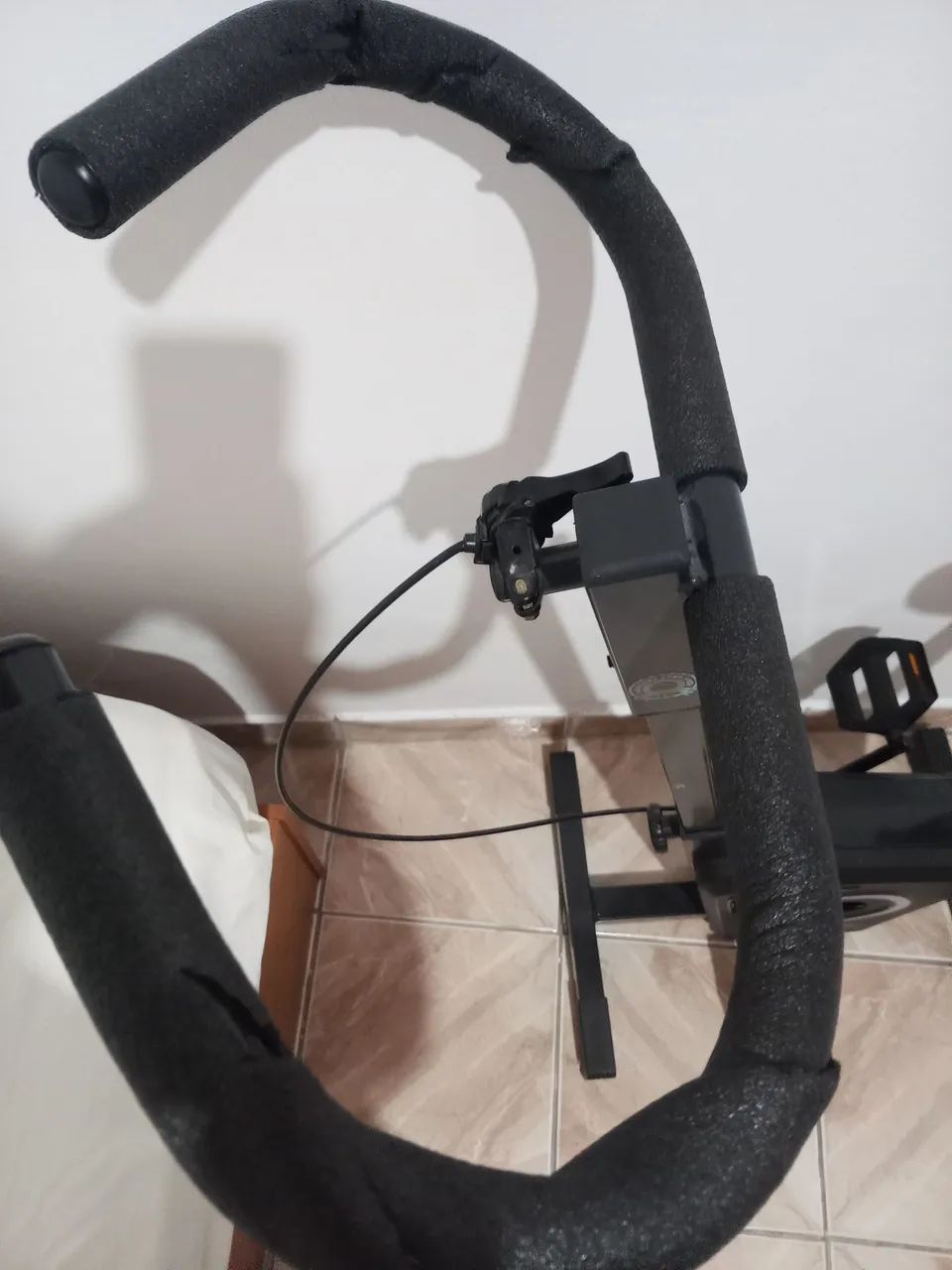 Vendo bicicleta ergométrica de 380 por 300 a vista - Foto 2