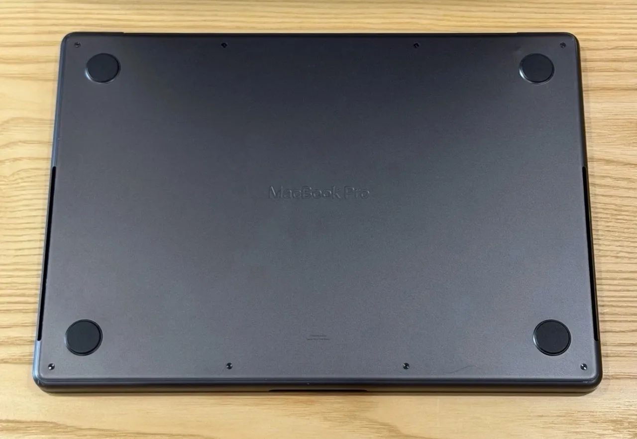 MacBook Pro M4 16gb 512gb - Foto 4
