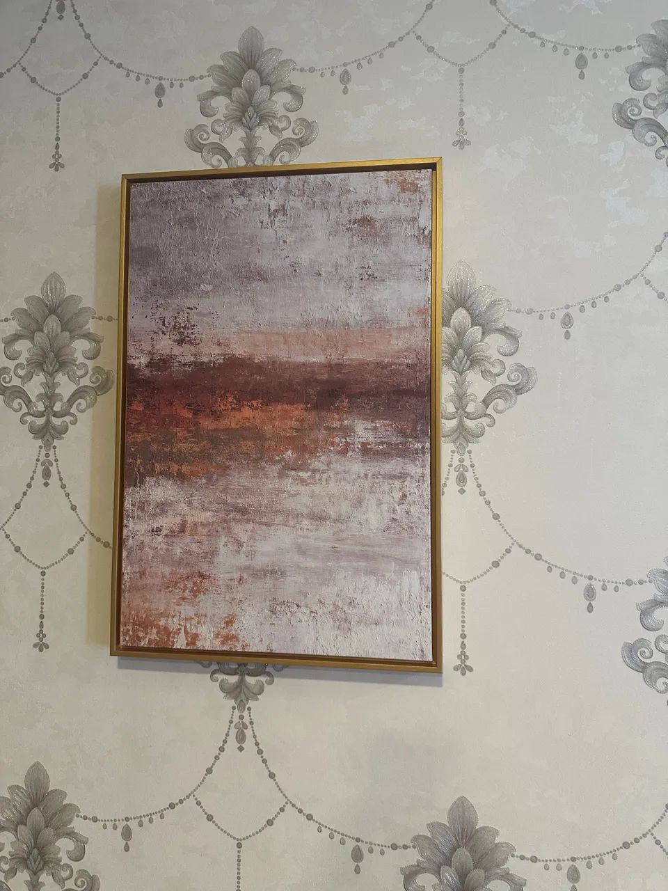 Quadros com moldura flutuante dourada 