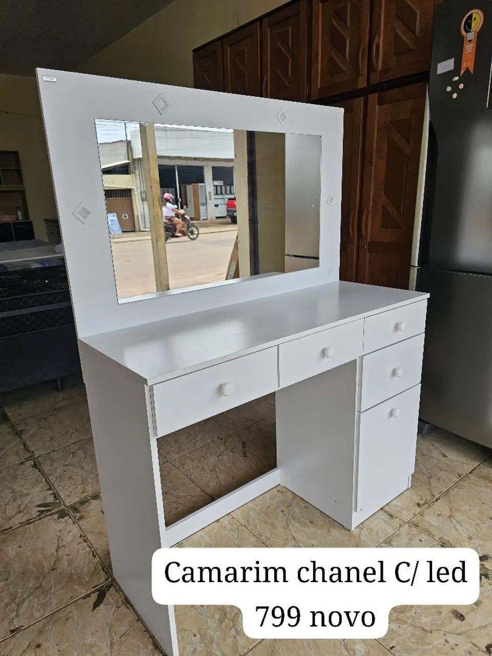 Camarim chanel C/ Led nova