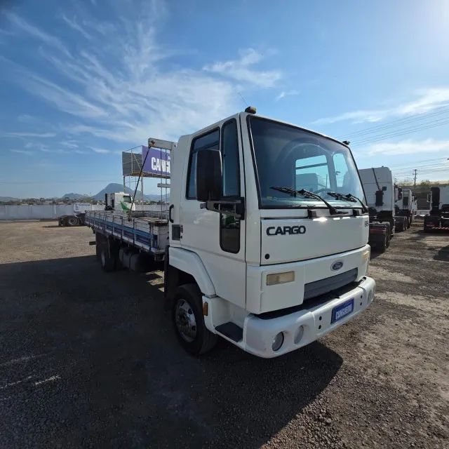 FORD CARGO 815 E 4x2 2010 - Foto 3