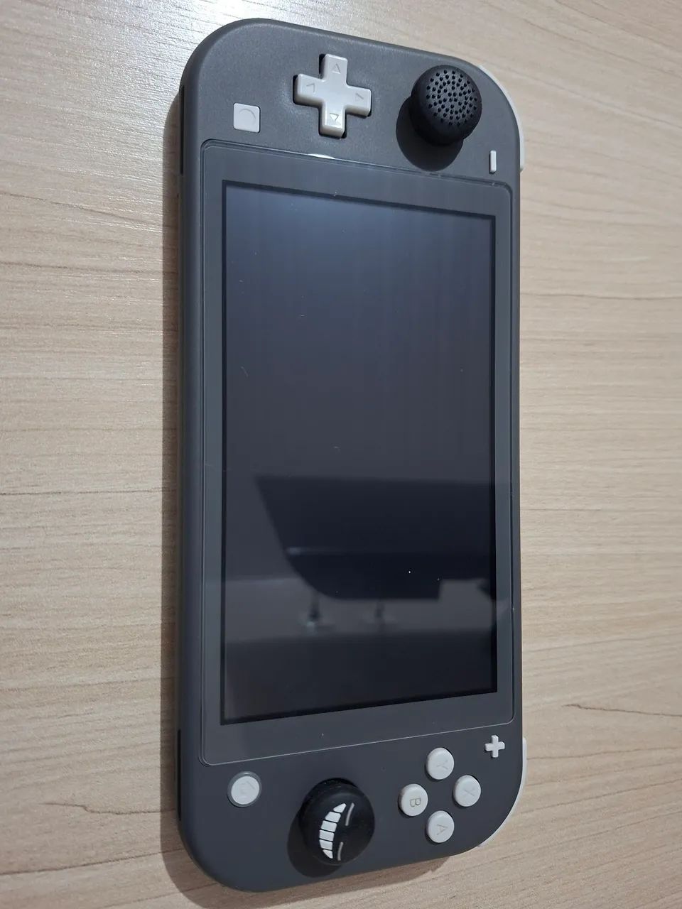 Switch Lite Desbloqueado 256gb muitos jogos - Consoles de Vídeo