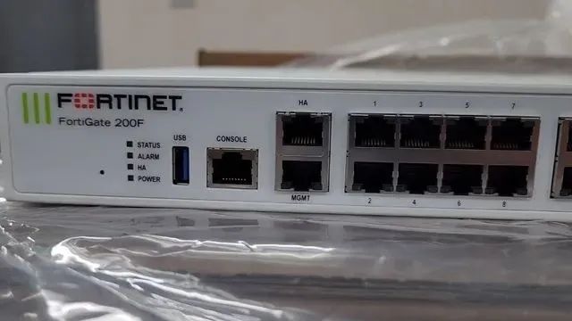 Firewall Fortinet FortiGate 200F NGFW Segurança Corporativa