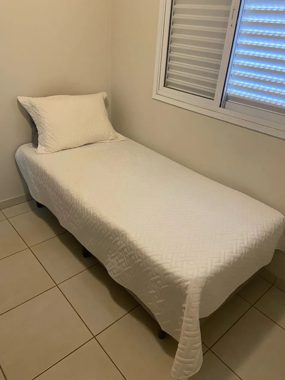 Vendo cama solteiro  - Foto 2