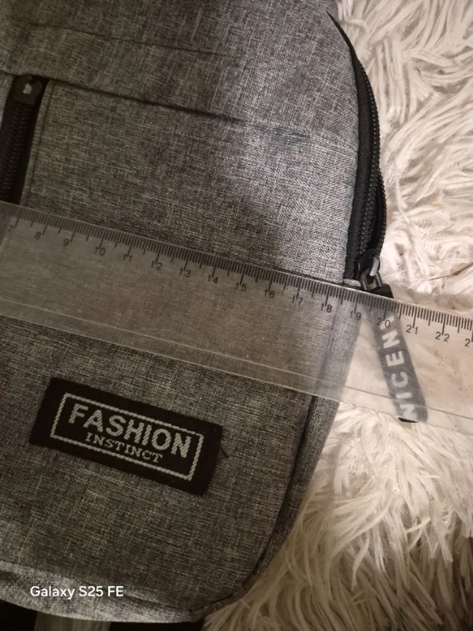 bolsa cinza lateral - Foto 4