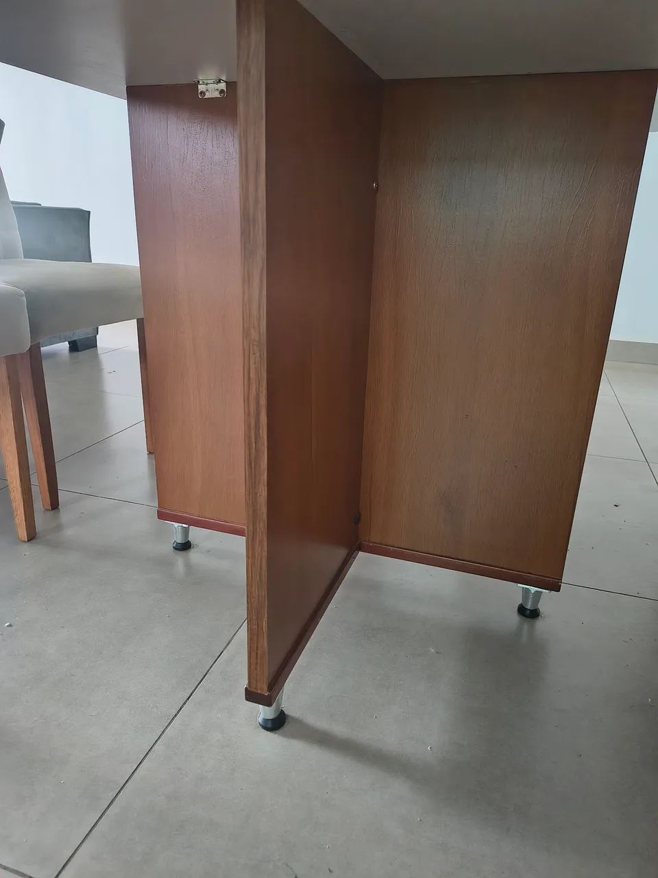 Mesa de vidro 4 cadeira com estofado  - Foto 4