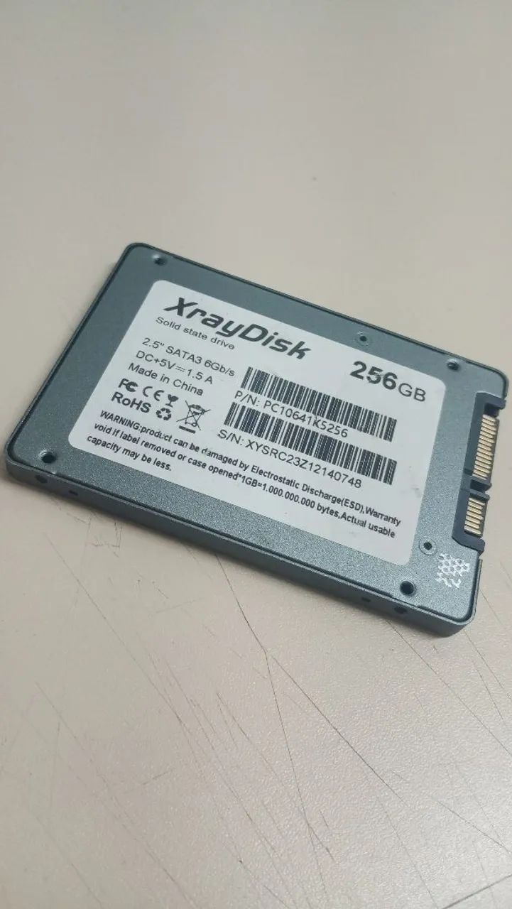 Vendo esse SSD SATA 256GB