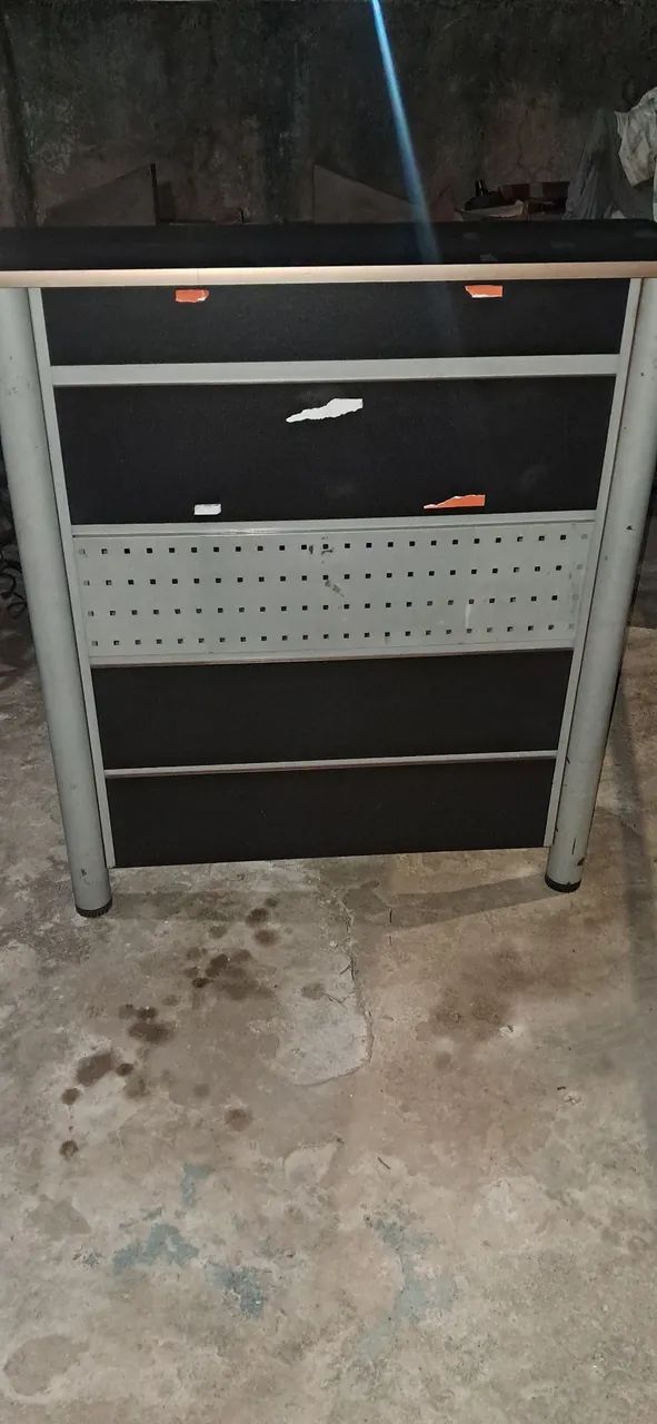 Mesa para computador.  - Foto 2