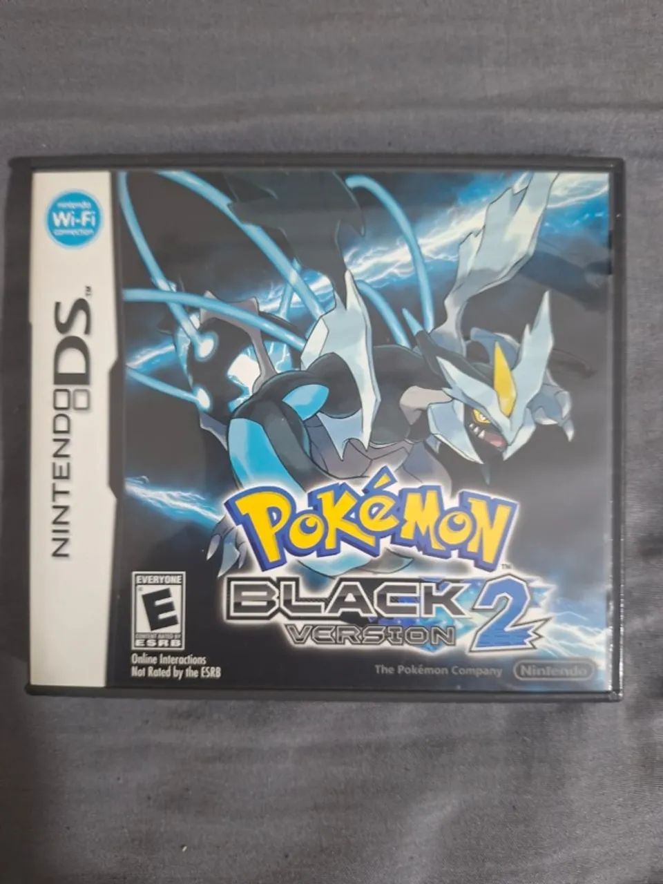 Pokémon Black Version 2 Nintendo DS - Original e Completo (CIB