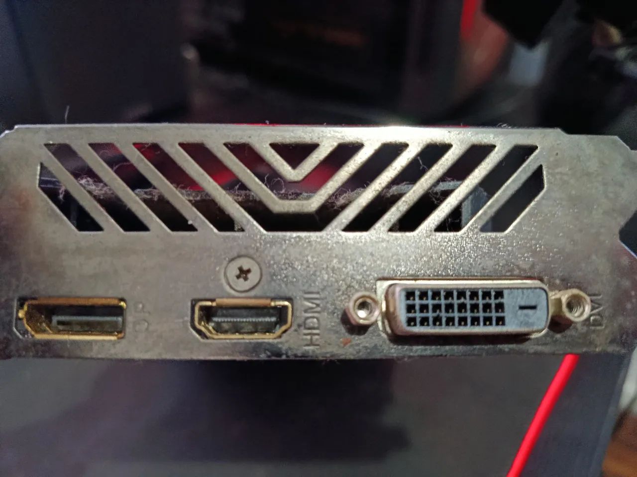 Gigabyte GTX 10502GB - Foto 2